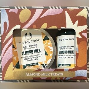 The Body Shop Almond Milk Treats Set